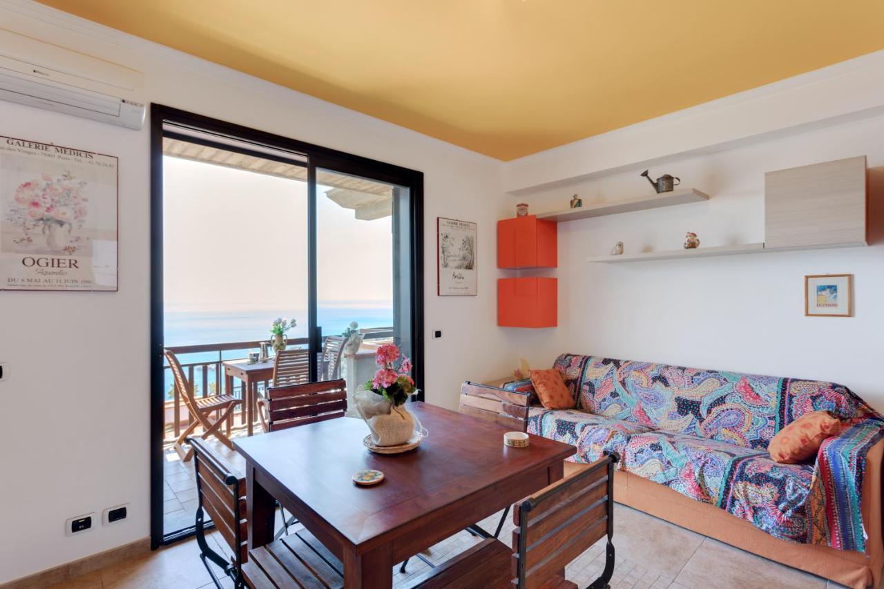 Taormina Panoramic Seaview Apartment エクステリア 写真