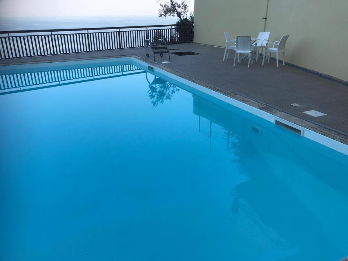Taormina Panoramic Seaview Apartment エクステリア 写真